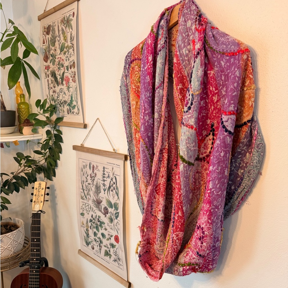 Anthropologie Raj - OS - Colorful Bohemian Infinity Scarf